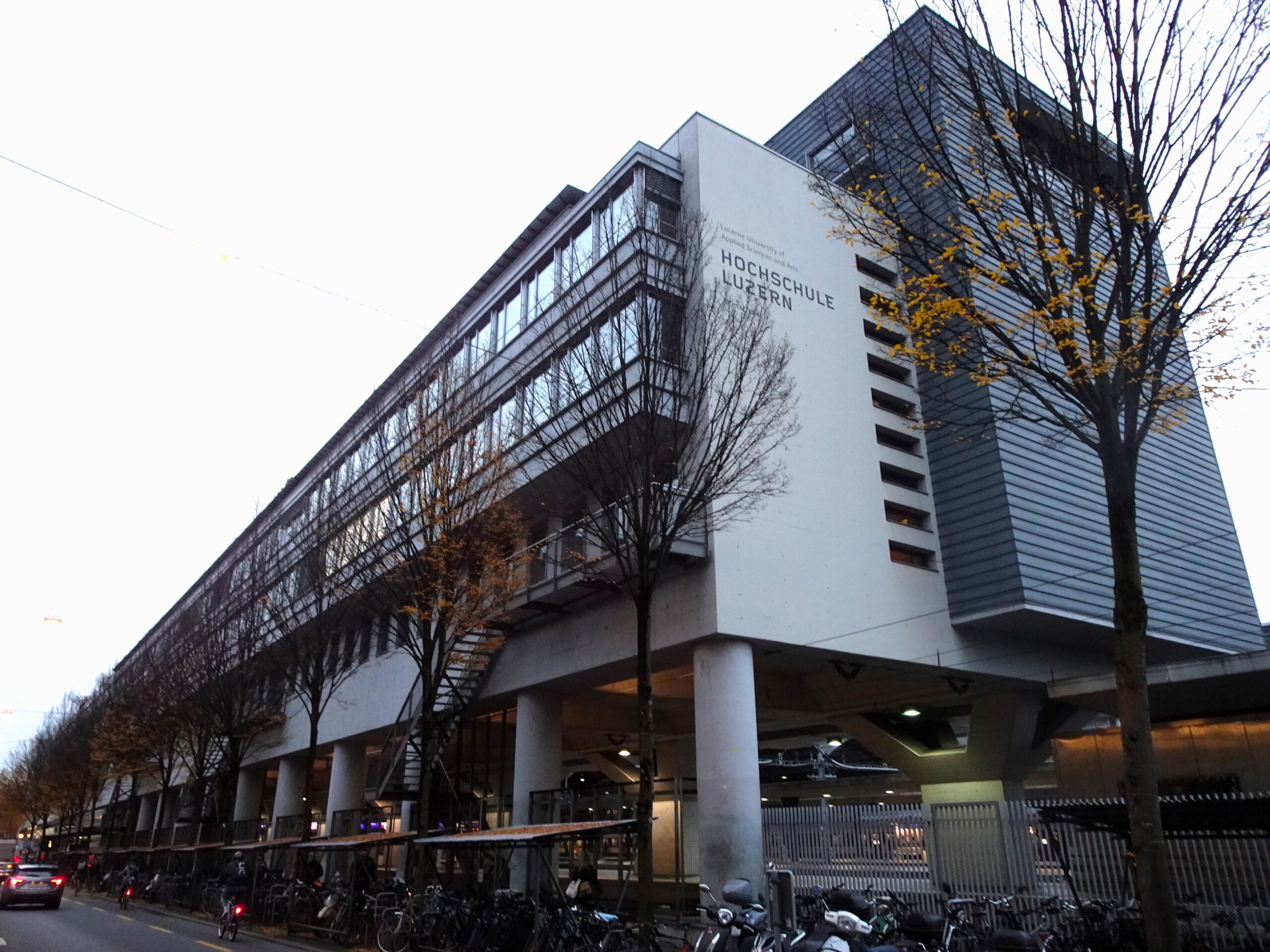 HSLU Wirtschaft Zentralstr. 9, Luzern